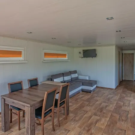 Modrzewiowy Domek Tatil Evi